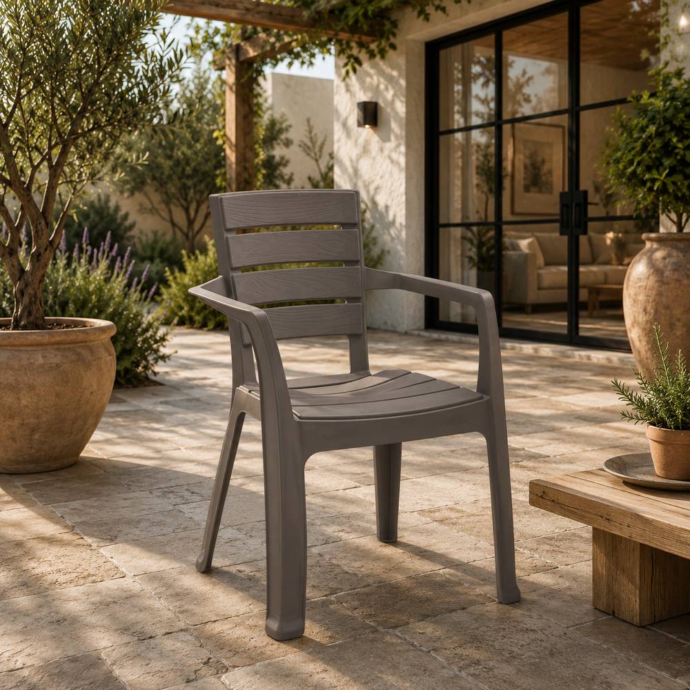 Silla plastica con brazos mocca baru