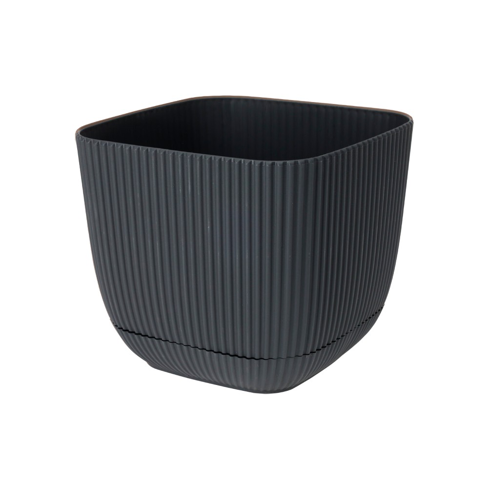 Macetero plástico cuadrado negro escurridor 14.5x13cm