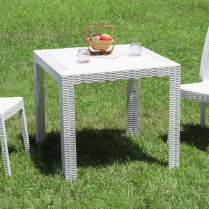 Mesas para patio